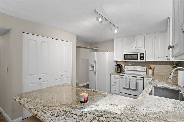 7341 Rustic Woods Drive, Dayton, OH 45424