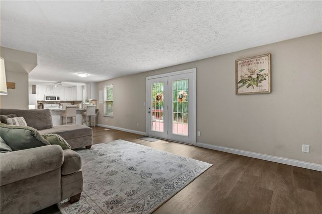 7341 Rustic Woods Drive, Dayton, OH 45424