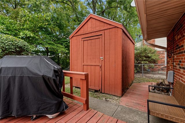7341 Rustic Woods Drive, Dayton, OH 45424