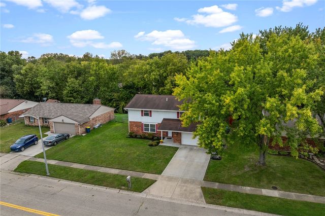 7341 Rustic Woods Drive, Dayton, OH 45424