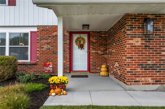 7341 Rustic Woods Drive, Dayton, OH 45424
