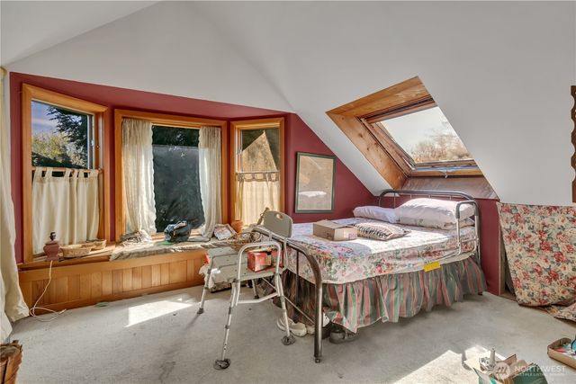 5003 S 46th Avenue, Seattle, WA 98118