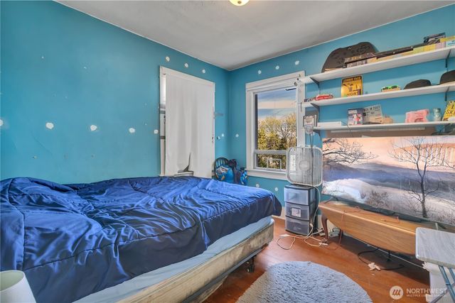 5003 S 46th Avenue, Seattle, WA 98118