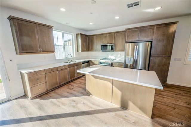 267 Camellia, Vista, CA 92083