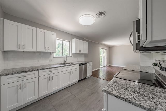 6721 Cylinda Sue Circle, North Richland Hills, TX 76180