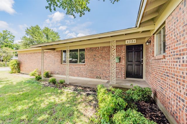 6721 Cylinda Sue Circle, North Richland Hills, TX 76180
