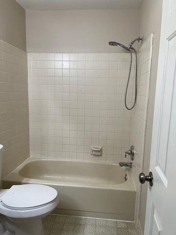 112 BROOKWOOD DR, Ambler, PA 19002