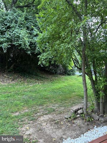 112 BROOKWOOD DR, Ambler, PA 19002