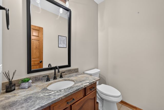 25549 N Broken Bow Pass, Barrington, IL 60010