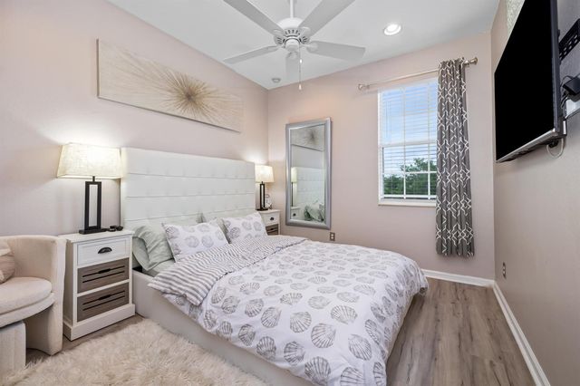 707 NW Leonardo Circle, Port St. Lucie, FL 34986