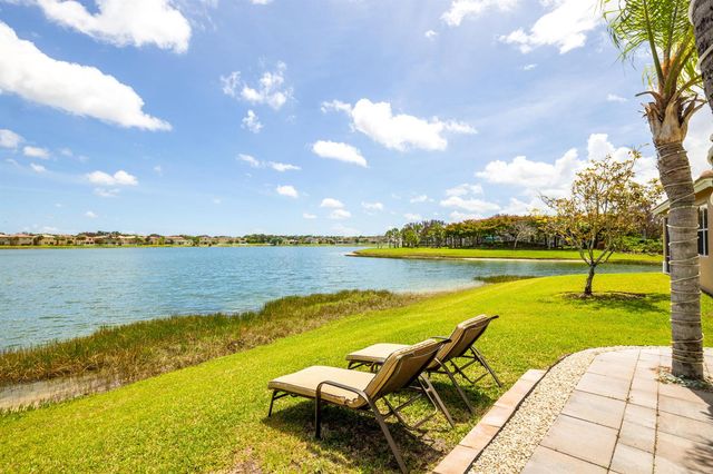 707 NW Leonardo Circle, Port St. Lucie, FL 34986