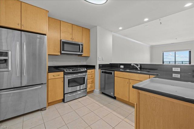 123 College PL P6, Norfolk, VA 23510