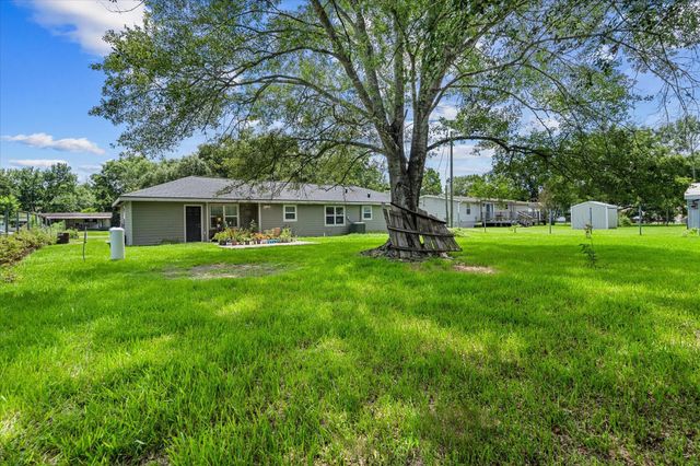 11707 Old Oaks Lane, Conroe, TX 77385