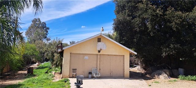 25767 Creag Avenue W, Homeland, CA 92548