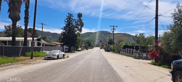 25767 Creag Avenue W, Homeland, CA 92548