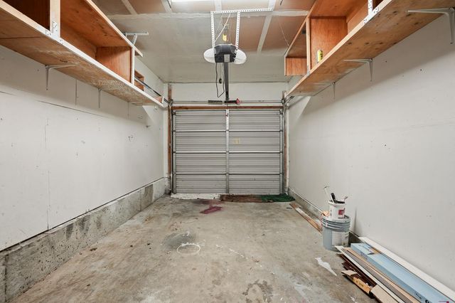 2109 Cedar Ridge Dr, Stockton, CA 95207