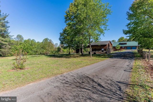 7522 STUBBS BRIDGE RD, Spotsylvania, VA 22551