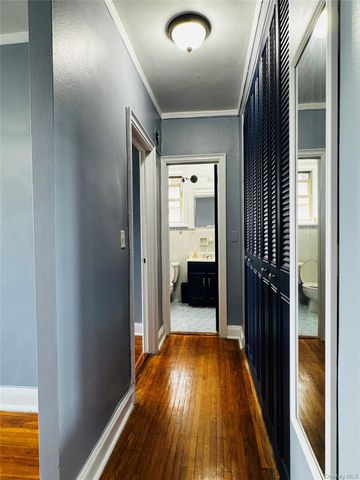 48-20 44th Street 4C, Woodside, NY 11377