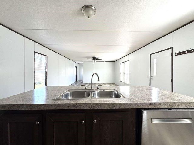 16206 Wood Drive Drive, Channelview, TX 77530