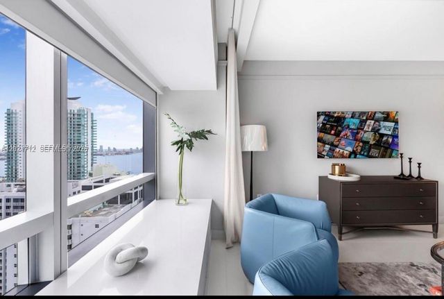 1435 Brickell Ave 3410, Miami, FL 33131