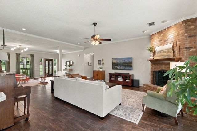 23327 Cannon Creek Trail, Tomball, TX 77377