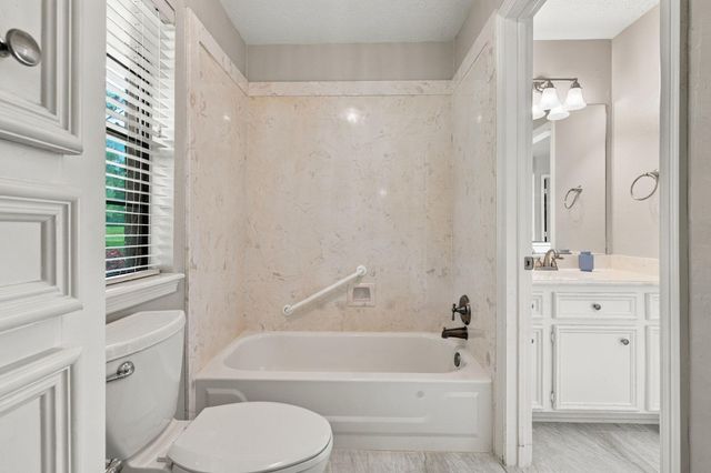 23327 Cannon Creek Trail, Tomball, TX 77377