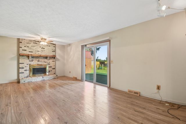 82 Imperial Drive SW, Etna, OH 43062