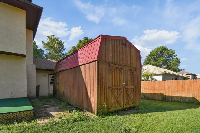 82 Imperial Drive SW, Etna, OH 43062