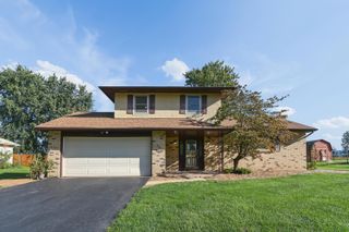 82 Imperial Drive SW, Etna, OH 43062