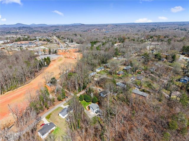 3663 Garden Boulevard, Gainesville, GA 30506