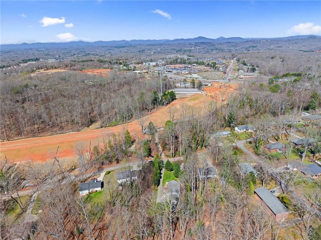 3663 Garden Boulevard, Gainesville, GA 30506