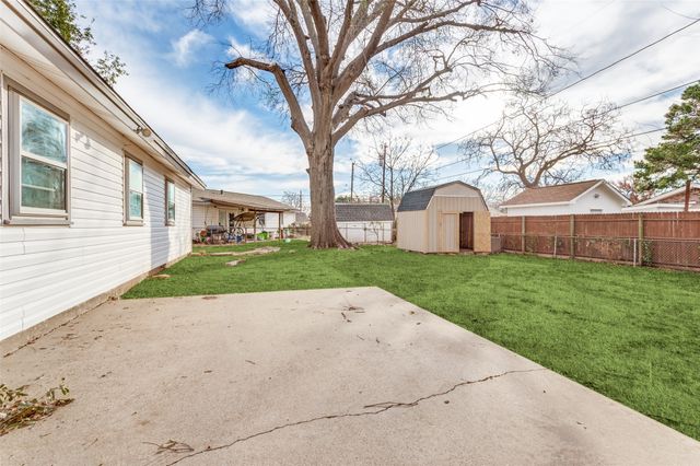 1806 Cunningham Street, Irving, TX 75062