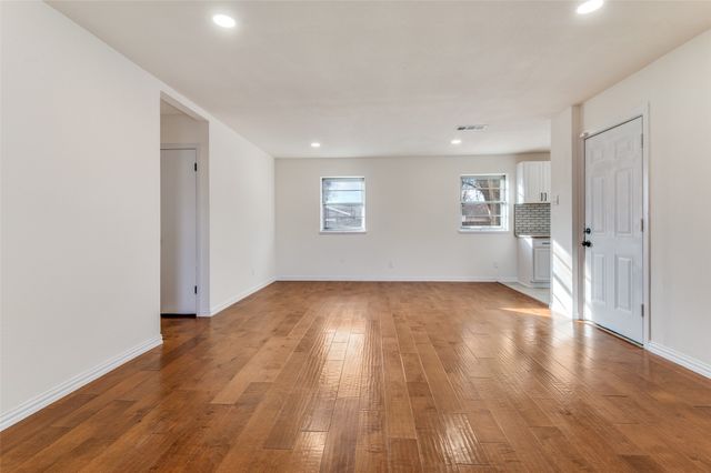 1806 Cunningham Street, Irving, TX 75062