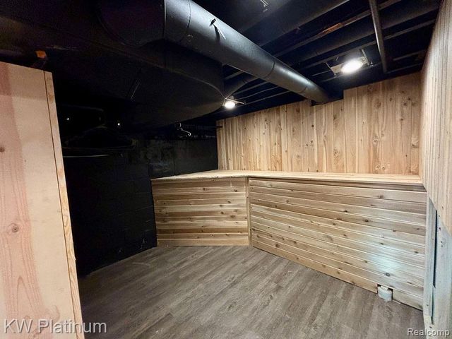 3261 Keewahdin Road, Fort Gratiot Charter Township, MI 48059