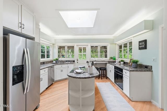 1768 Casa Grande Street, Pasadena, CA 91104