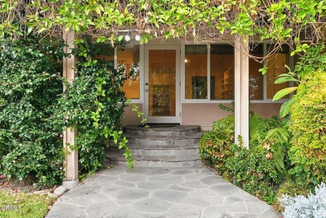 1768 Casa Grande Street, Pasadena, CA 91104