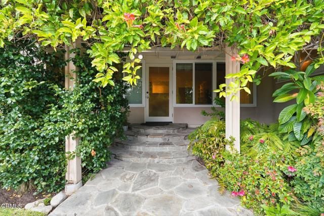 1768 Casa Grande Street, Pasadena, CA 91104