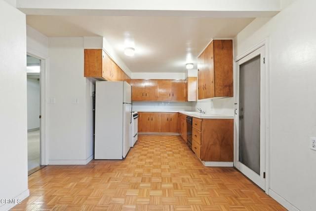 1768 Casa Grande Street, Pasadena, CA 91104