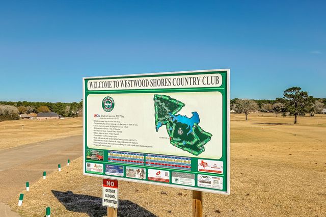 15 Great Oak Lane, Trinity, TX 75862