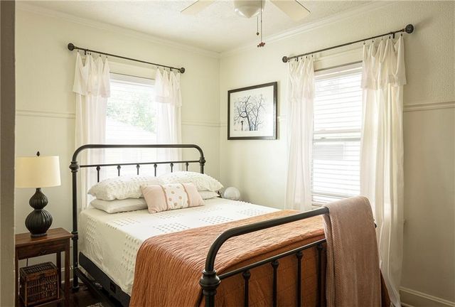 4802 Neosho Lane, Roeland Park, KS 66205