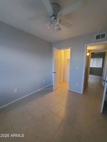 9228 N 7TH Avenue 10, Phoenix, AZ 85021