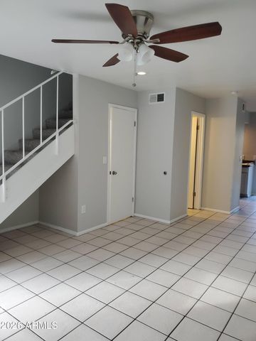 9228 N 7TH Avenue 10, Phoenix, AZ 85021