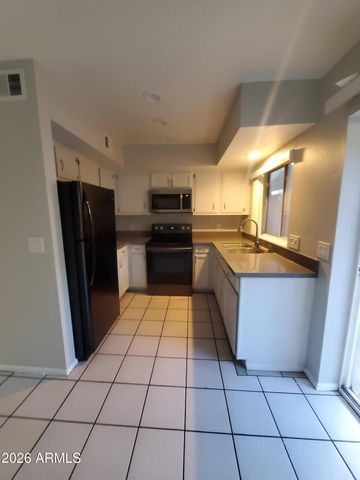 9228 N 7TH Avenue 10, Phoenix, AZ 85021
