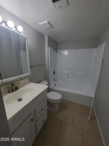 9228 N 7TH Avenue 10, Phoenix, AZ 85021