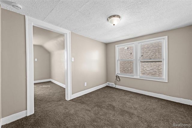 705 Cleophus Parkway, Lincoln Park, MI 48146