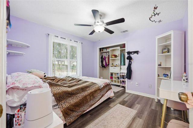 18224 E APSHAWA ROAD, Clermont, FL 34715
