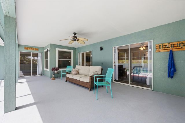 18224 E APSHAWA ROAD, Clermont, FL 34715