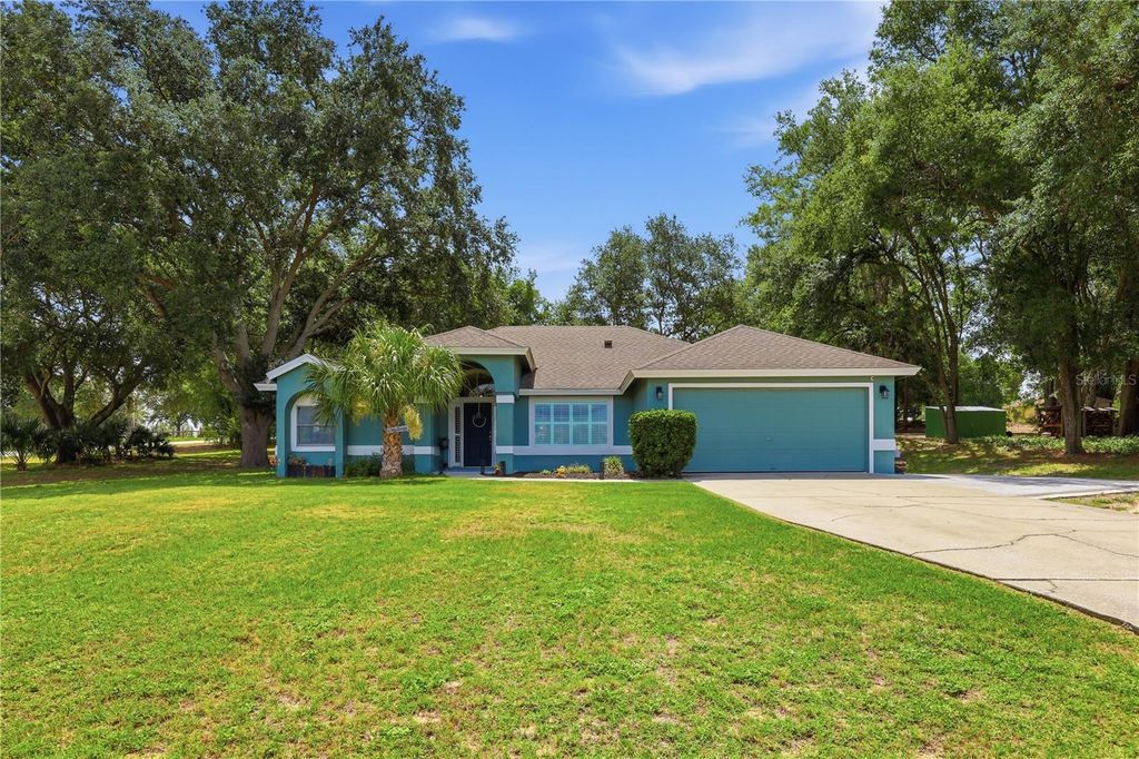 Image 2 of property listing at 18224 E APSHAWA ROAD, Clermont, FL 34715