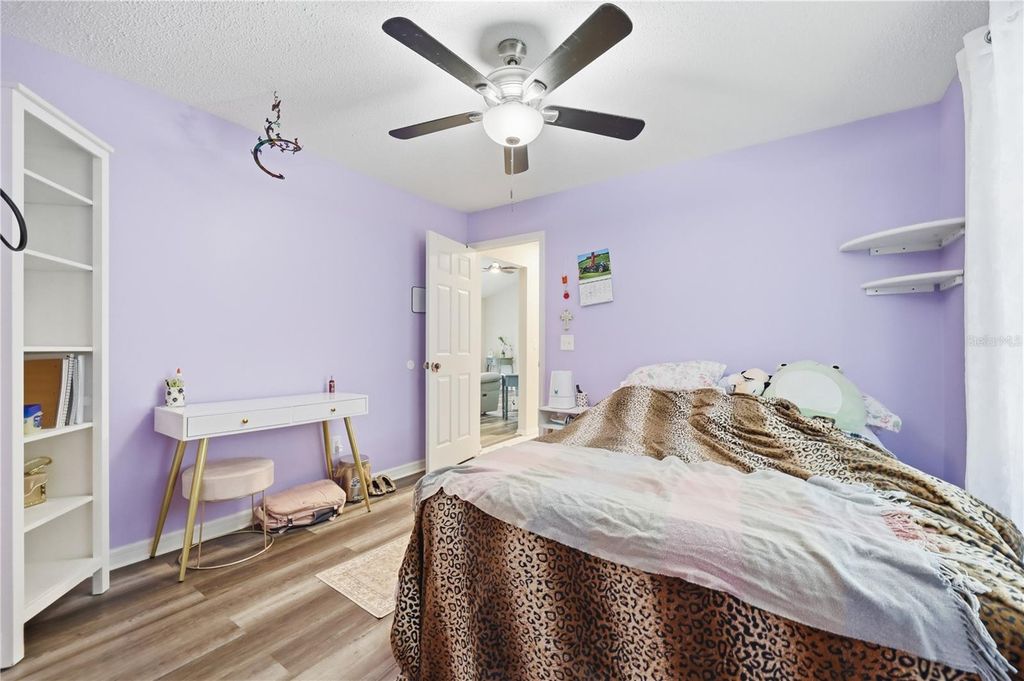 Image 24 of property listing at 18224 E APSHAWA ROAD, Clermont, FL 34715