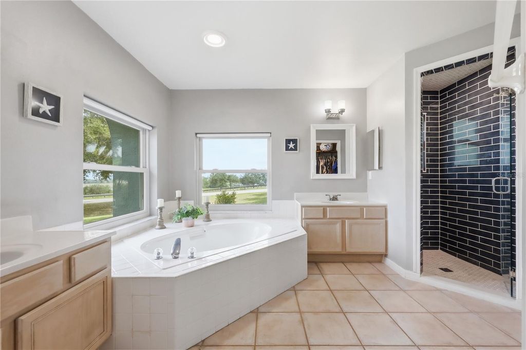 Image 31 of property listing at 18224 E APSHAWA ROAD, Clermont, FL 34715